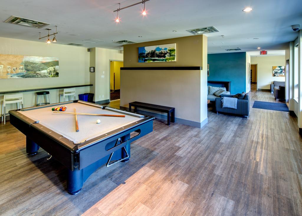 Hi Whistler - Hostel Экстерьер фото
